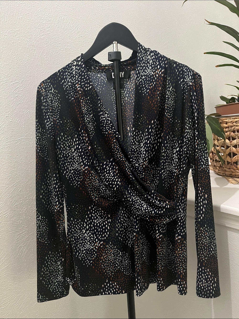 DKNY Black Printed Long-Sleeve Wrap Blouse